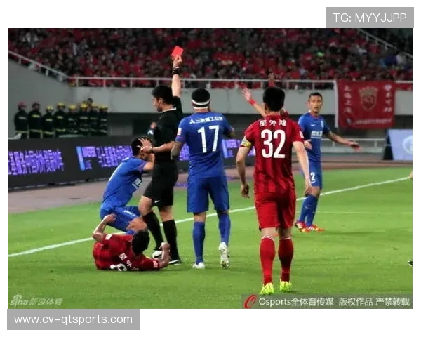 上海德比火药味十足，申花补时绝杀成习惯，海港高压打法显疲态